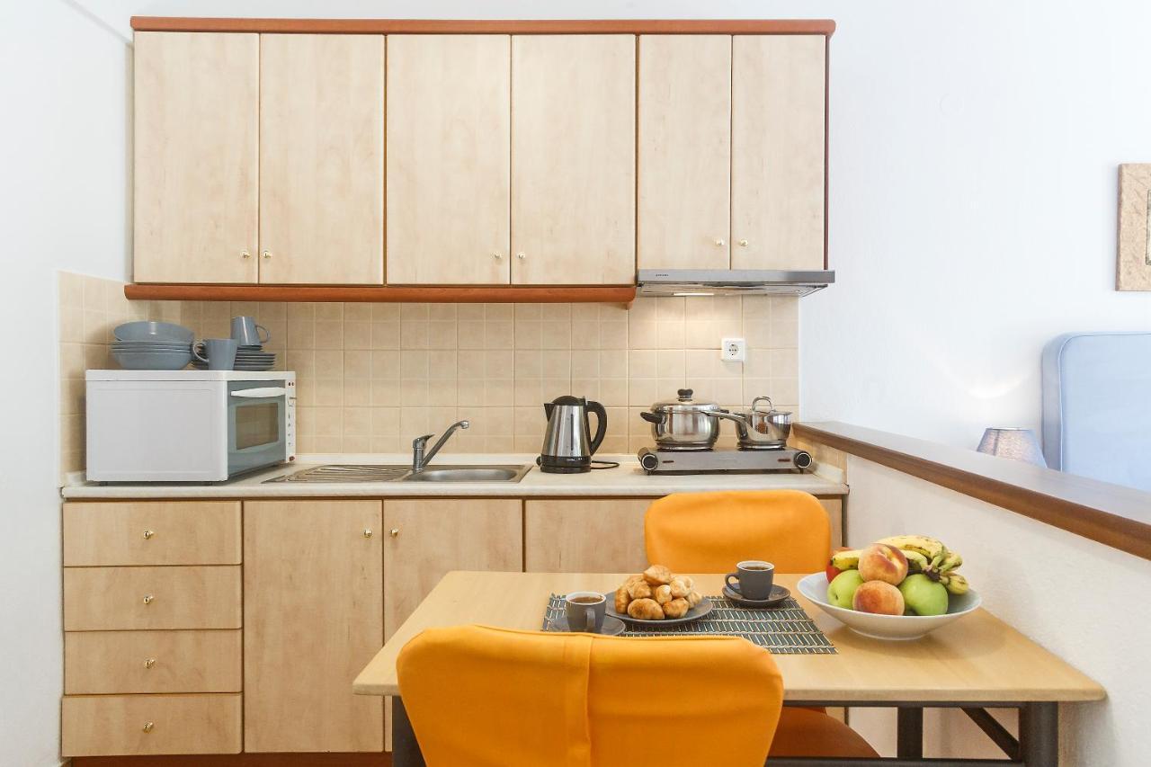 Maltinas House Aparthotel Мола Калива Екстериор снимка
