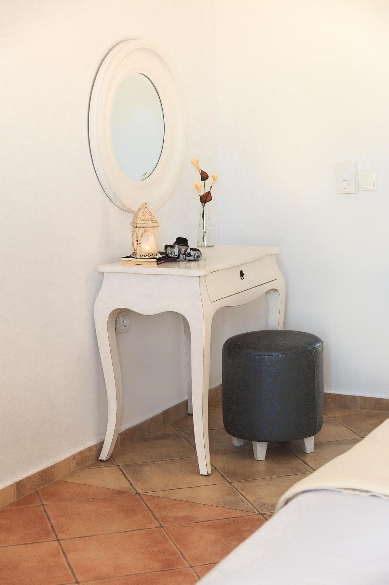 Maltinas House Aparthotel Мола Калива Стая снимка
